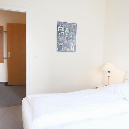 Gemuetliches 2-Zimmer-Appartement Mit Balkon. เวสเทอร์แลนด์ ภายนอก รูปภาพ