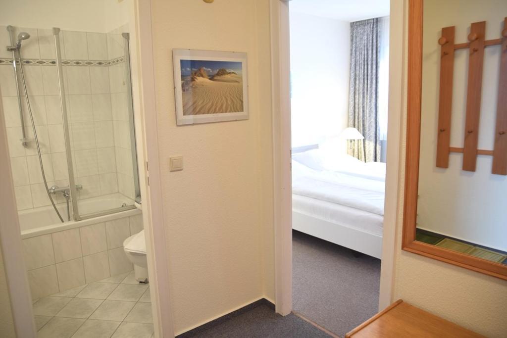 Gemuetliches 2-Zimmer-Appartement Mit Balkon. เวสเทอร์แลนด์ ภายนอก รูปภาพ